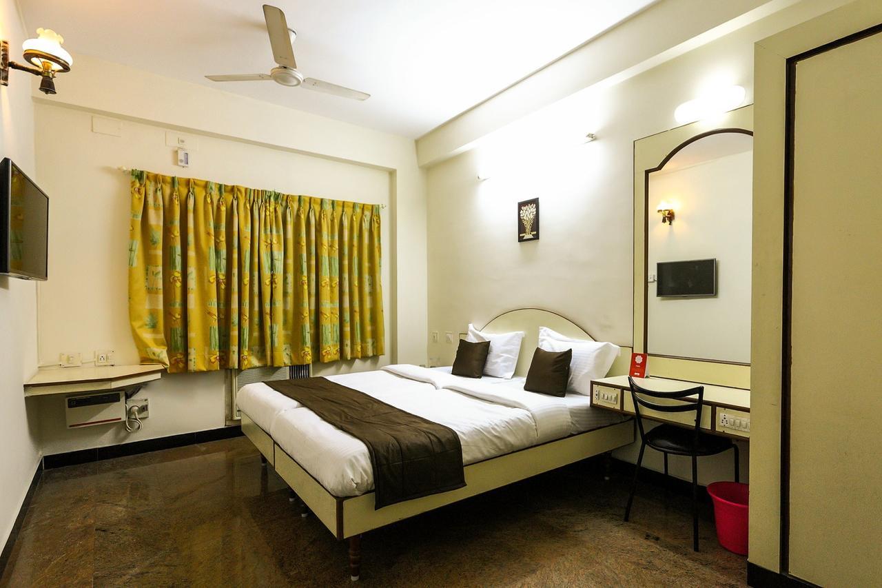 Akg Lodge Kanchipuram Esterno foto